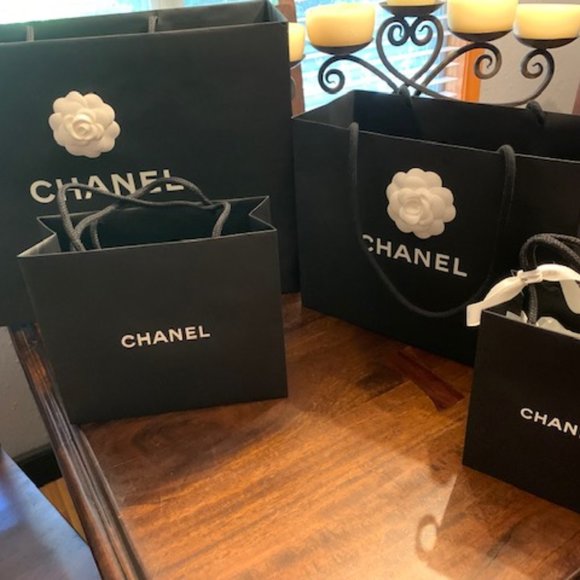 CHANEL Other - ONE MEDIUM Chanel gift bag, empty